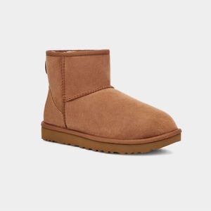 UGG MINI BRAND NEW - CHESTNUT, W SIZE 9